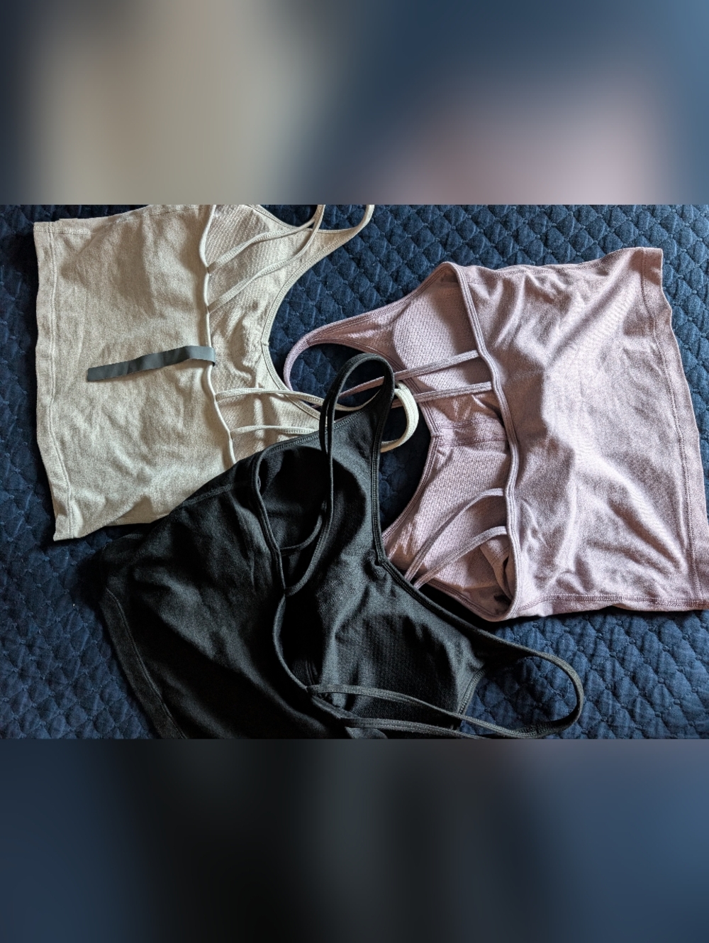 Bundle Set Of 6 Vuori Halo Performance Cropped Strappy Bra Tank Tops M - Picture 9 of 9